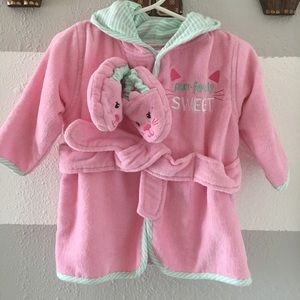 Pink Cat Baby Robe w/Matching Slippers NWOT